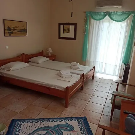 Apartment Mandola - Beachside Skala (Kefalonia)
