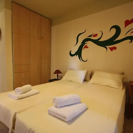 Mandola - Beachside Apartment Skala (Kefalonia)