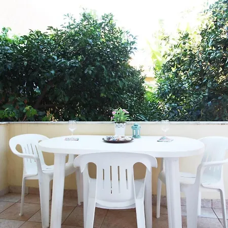 Apartment Mandola - Beachside *